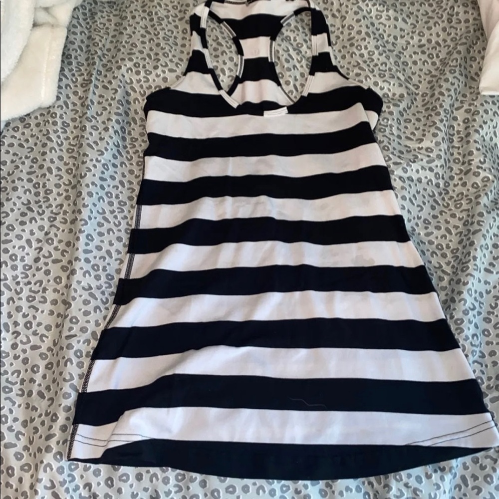 Lululemon tank top